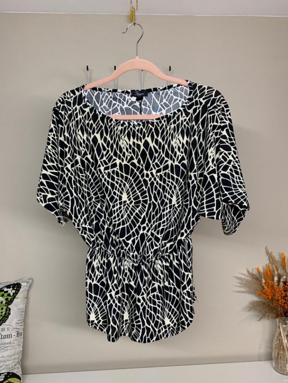 Strazzi Small Petite Black and White Blouse
